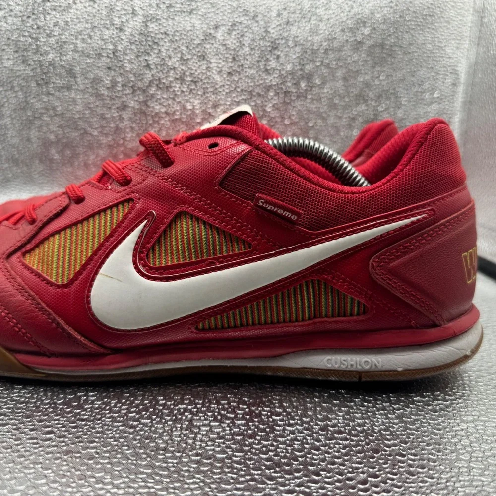 Size 12 Nike SB Gato Supreme Sneakers Mens Red Good AR0821-600 World Famous
